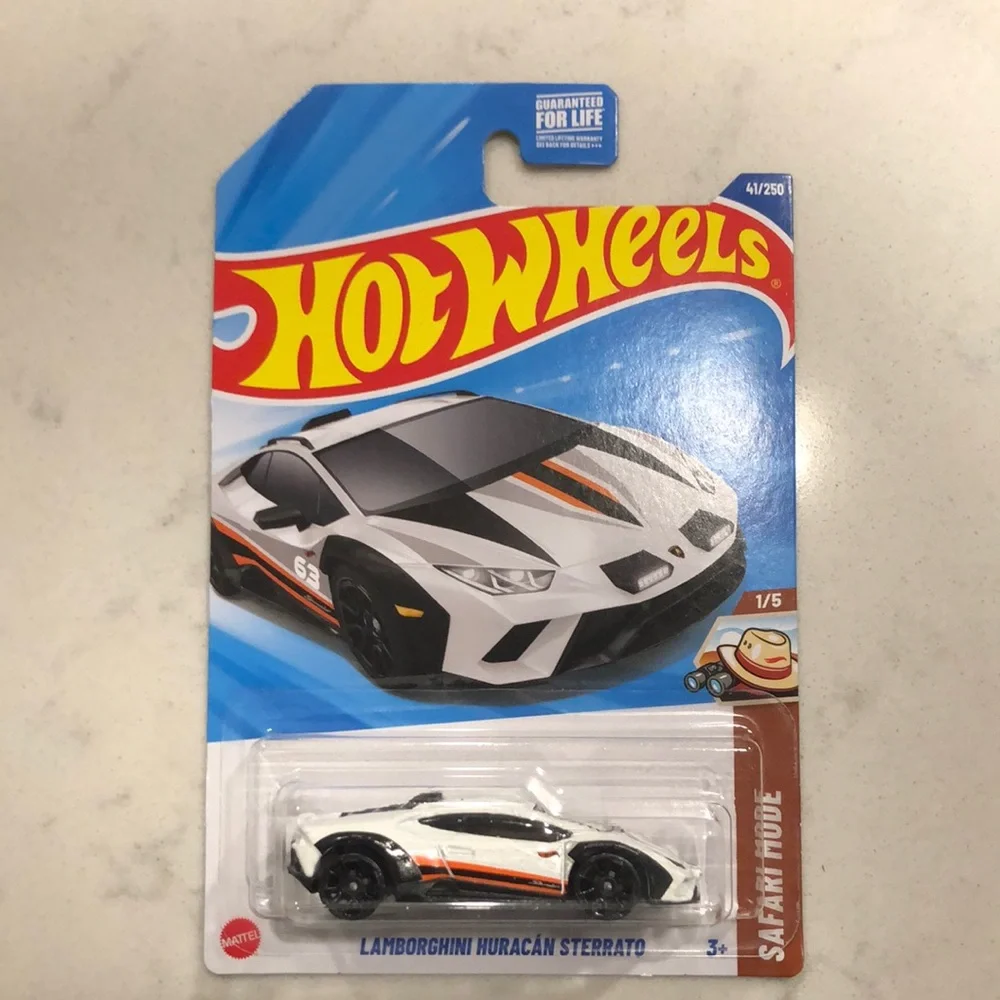 Lamborghini Huracan Sterrato Toy Car